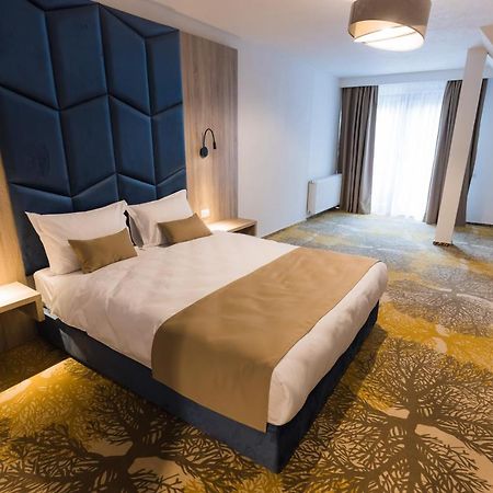 Nedei Hotel&Spa Transalpina Martinie Luaran gambar