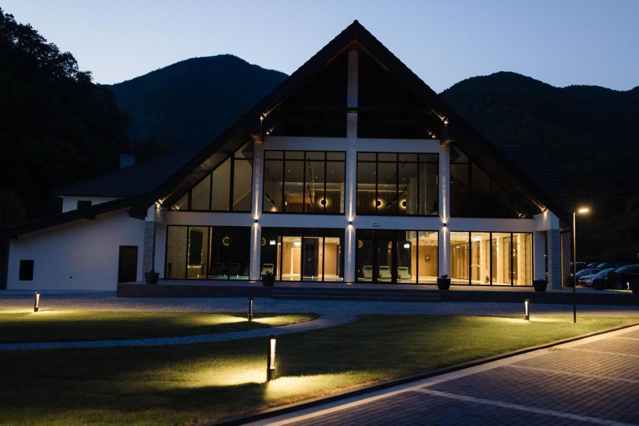 Nedei Hotel&Spa Transalpina Martinie Luaran gambar