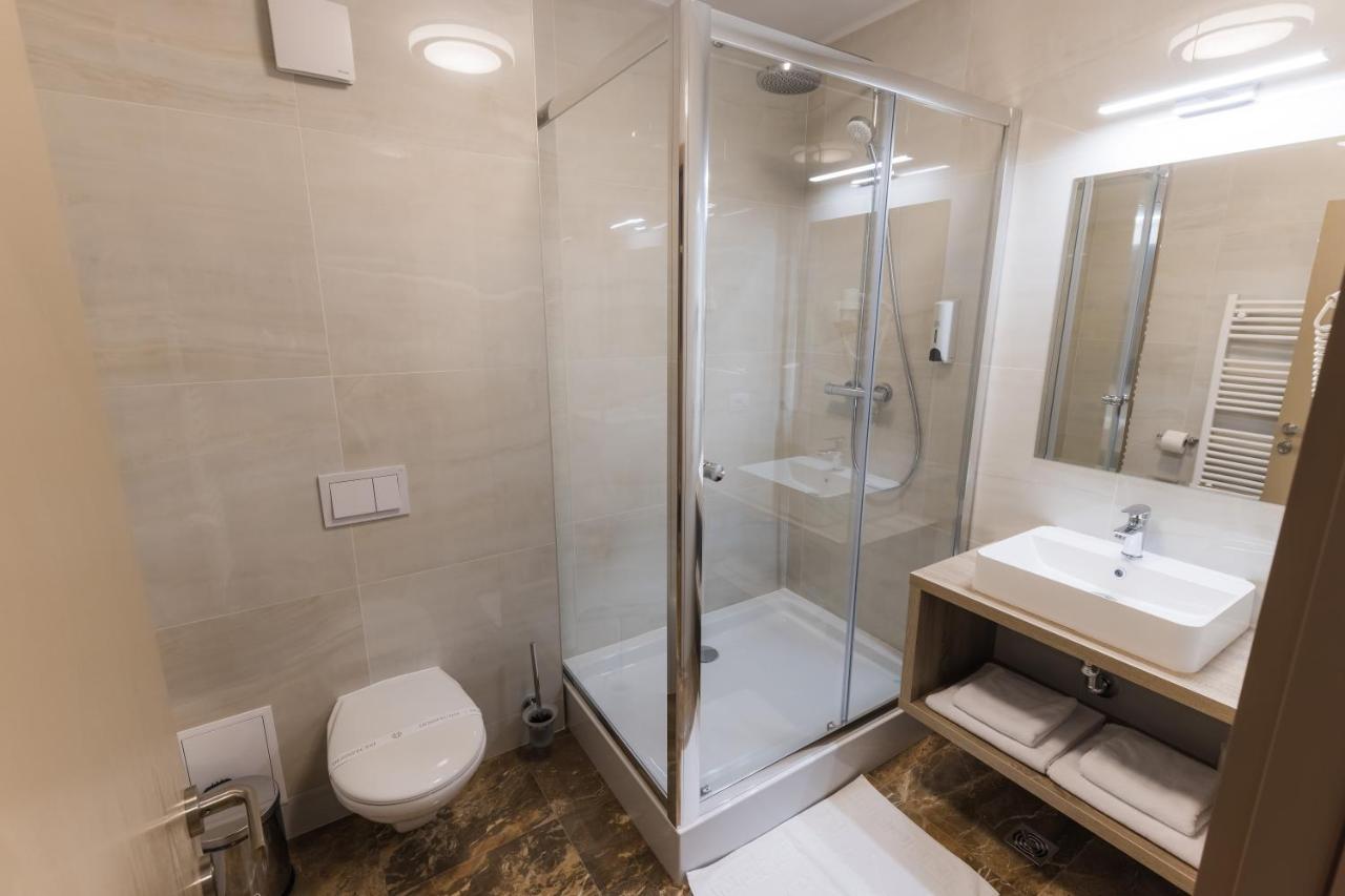 Nedei Hotel&Spa Transalpina Martinie Luaran gambar