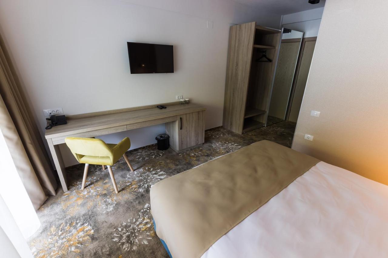 Nedei Hotel&Spa Transalpina Martinie Luaran gambar